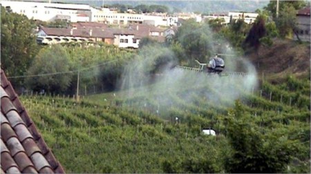 pesticidi_elicottero